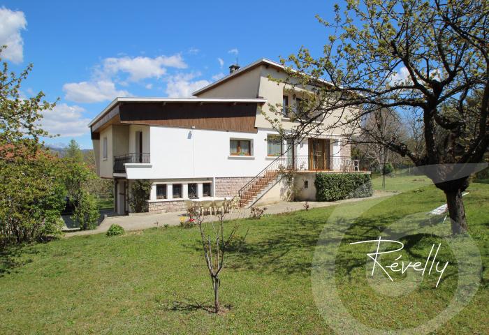 villa grand sous-sol