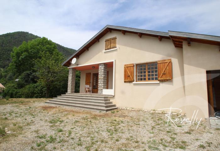 MAISON A RENOVER